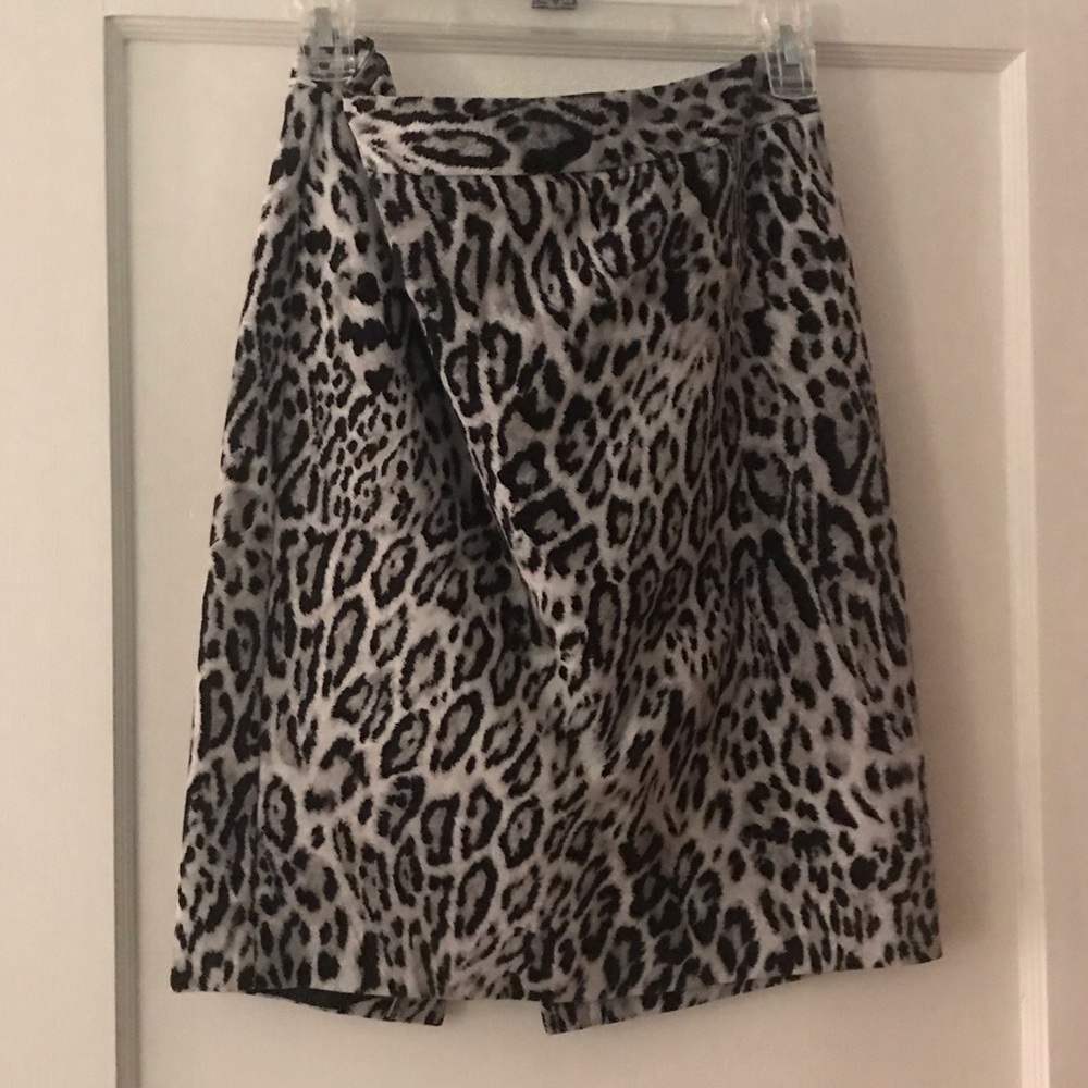 Leopard Print pencil skirt
